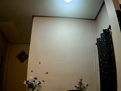 Snapshot of Jennythai123 chatting on 12-19-24, 04:24 Jennythai123 online show from 12-19-24, 04:24