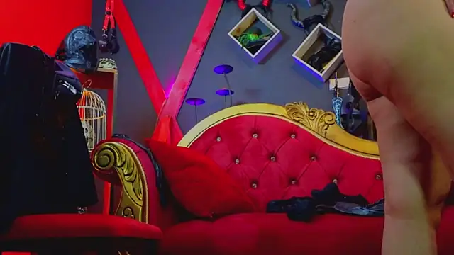 PerlaDivaio online show from 09-17-25, 01:57