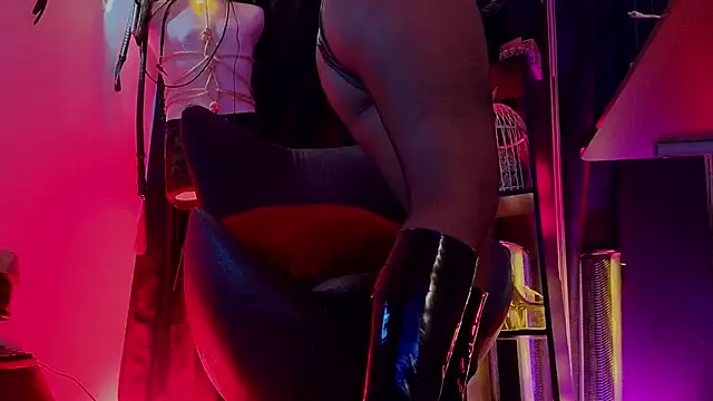 Snapshot of PerlaDivaio chatting on 01-08-26, 12:07 PerlaDivaio online show from 01-08-26, 12:07