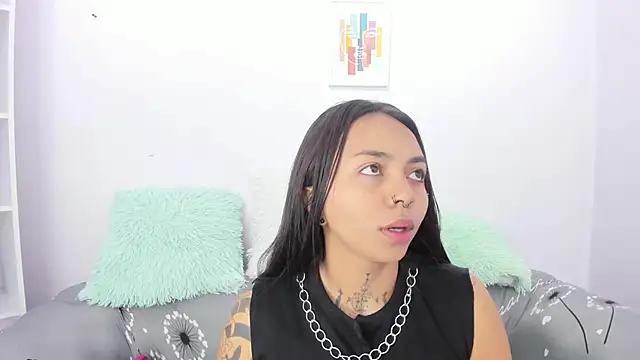 miss soffi  online show from 09-09-25, 12:05