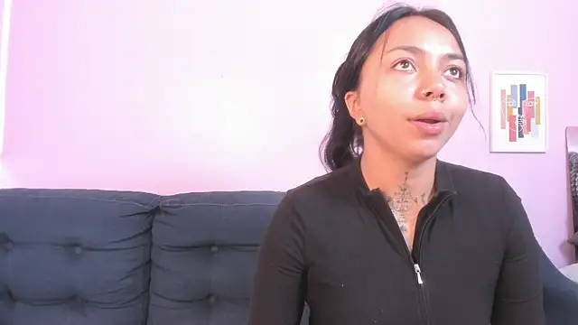 miss soffi  online show from 07-13-26, 12:41