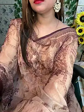 Snapshot of mahimagicdoll_DESI chatting on 12-17-24, 11:06 mahimagicdoll DESI online show from 12-17-24, 11:06