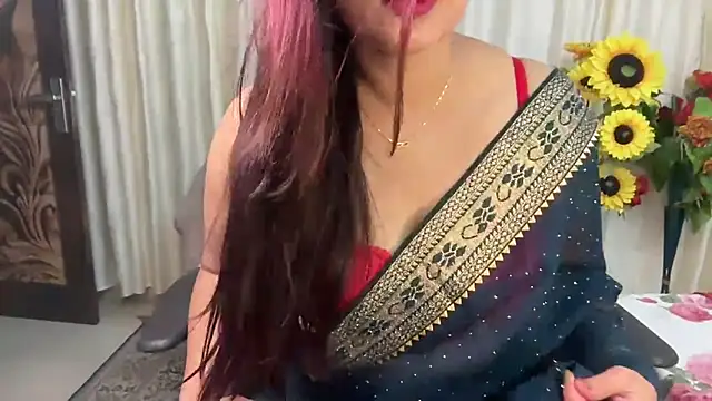 Snapshot of mahimagicdoll_DESI chatting on 03-17-25, 03:47 mahimagicdoll DESI online show from 03-17-25, 03:47