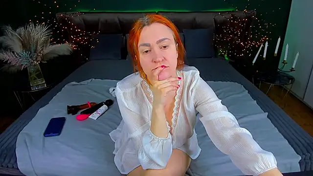 Kamilla Hot online show from 03-07-26, 07:05