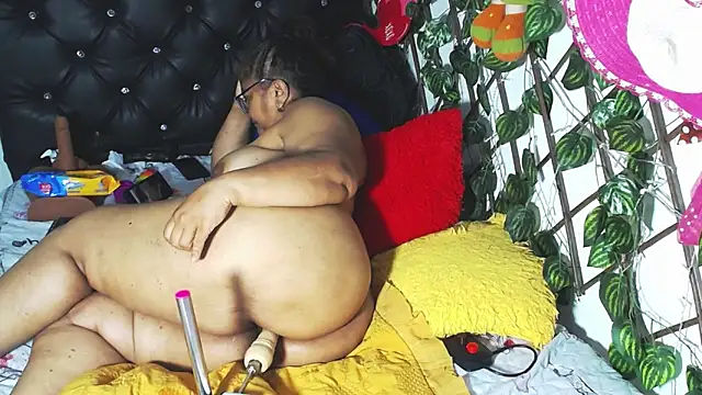 Snapshot of mature_beautiful chatting on 02-28-25, 12:31 mature beautiful online show from 02-28-25, 12:31