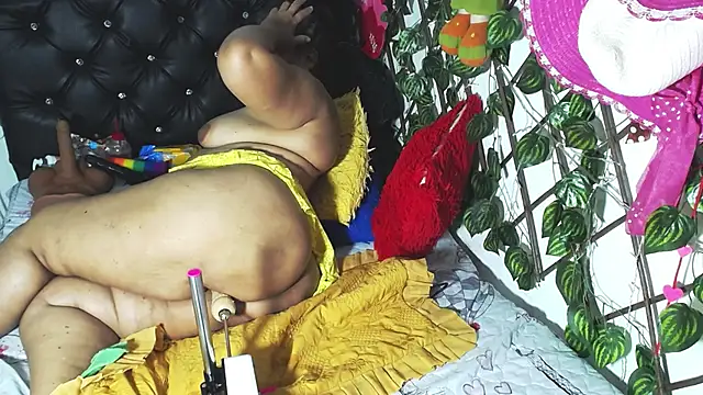 Snapshot of mature_beautiful chatting on 02-28-25, 08:39 mature beautiful online show from 02-28-25, 08:39