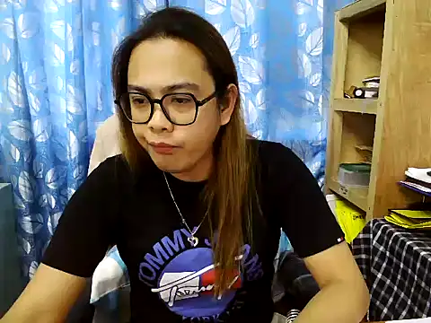 Snapshot of Your_PrettyGirlxxx chatting on 05-25-26, 01:55 Your PrettyGirlxxx online show from 05-25-26, 01:55