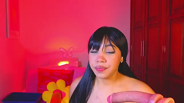 Snapshot of Olivia_ds chatting on 02-01-26, 04:44 Olivia ds online show from 02-01-26, 04:44