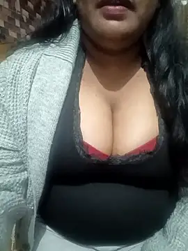 Snapshot of rekhabb123 chatting on 01-12-26, 10:09 rekhabb123 online show from 01-12-26, 10:09