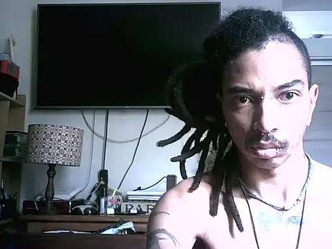 Snapshot of DarkSlim666 chatting on 12-16-25, 01:49 DarkSlim666 online show from 12-16-25, 01:49