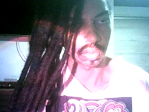 Snapshot of DarkSlim666 chatting on 02-25-26, 03:38 DarkSlim666 online show from 02-25-26, 03:38