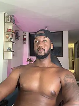 Snapshot of blackdrey18 chatting on 02-06-25, 05:51 blackdrey18 online show from 02-06-25, 05:51