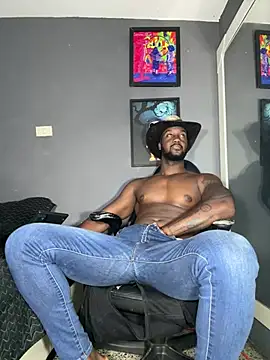 Snapshot of blackdrey18 chatting on 02-19-25, 06:10 blackdrey18 online show from 02-19-25, 06:10