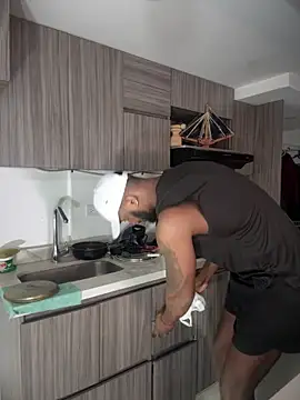 Snapshot of blackdrey18 chatting on 10-07-25, 02:25 blackdrey18 online show from 10-07-25, 02:25