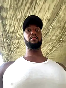 Snapshot of blackdrey18 chatting on 11-13-25, 12:48 blackdrey18 online show from 11-13-25, 12:48