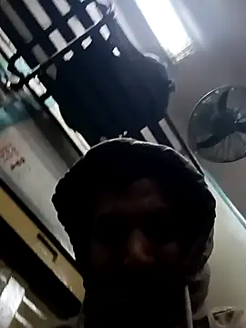 Snapshot of witchhunter1 chatting on 01-20-25, 03:50 witchhunter1 online show from 01-20-25, 03:50