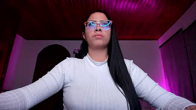 yesie hot online show from 12-06-24, 02:35