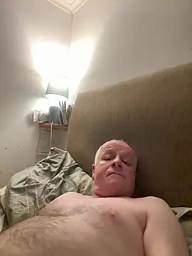 Snapshot of locallad88 chatting on 01-12-25, 08:14 locallad88 online show from 01-12-25, 08:14