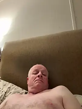 Snapshot of locallad88 chatting on 02-15-25, 09:26 locallad88 online show from 02-15-25, 09:26