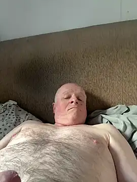 Snapshot of locallad88 chatting on 02-25-25, 04:10 locallad88 online show from 02-25-25, 04:10