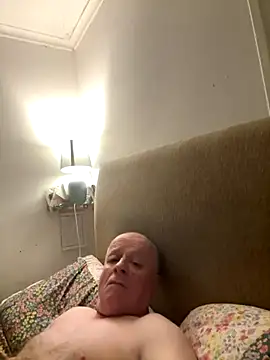 Snapshot of locallad88 chatting on 10-12-25, 10:09 locallad88 online show from 10-12-25, 10:09