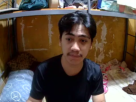 Snapshot of gaysucker6969 chatting on 11-15-25, 11:40 gaysucker6969 online show from 11-15-25, 11:40