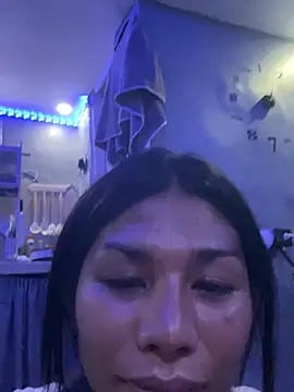 MaxxineMorenaTs online show from 12-15-24, 06:04