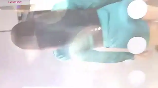 Snapshot of sweetcata23 chatting on 02-10-26, 07:18 sweetcata23 online show from 02-10-26, 07:18