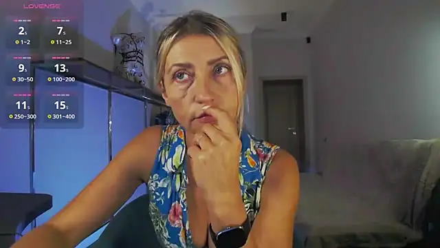 ZoeGrant online show from 10-01-25, 07:53