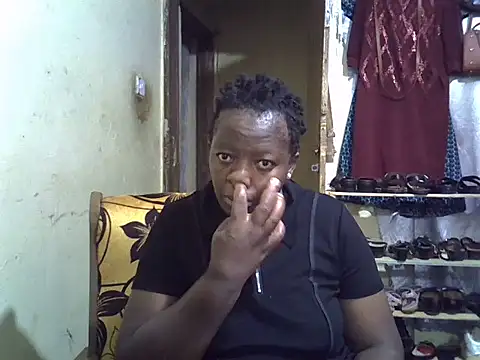 Snapshot of Ebonyceline chatting on 01-16-26, 01:09 Ebonyceline online show from 01-16-26, 01:09