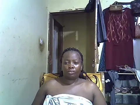 Snapshot of Ebonyceline chatting on 02-03-26, 10:53 Ebonyceline online show from 02-03-26, 10:53
