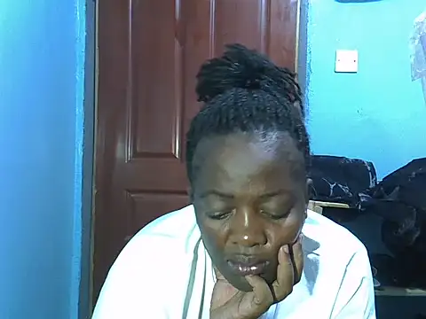 Snapshot of Ebonyceline chatting on 07-22-26, 06:22 Ebonyceline online show from 07-22-26, 06:22