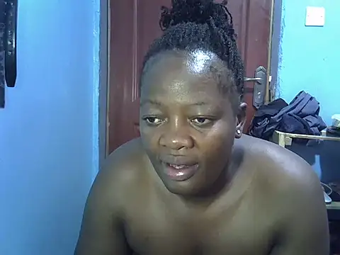 Snapshot of Ebonyceline chatting on 07-27-26, 04:41 Ebonyceline online show from 07-27-26, 04:41