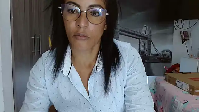 kateleyagrey online show from 01-14-25, 09:41