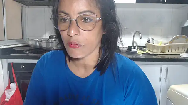 kateleyagrey online show from 10-18-25, 08:31