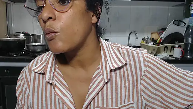 kateleyagrey online show from 02-02-26, 09:13