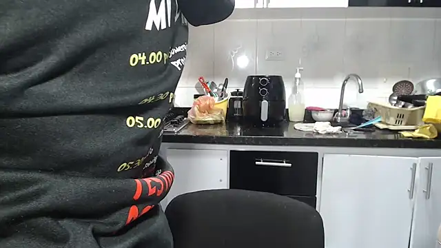 kateleyagrey online show from 03-25-26, 03:07