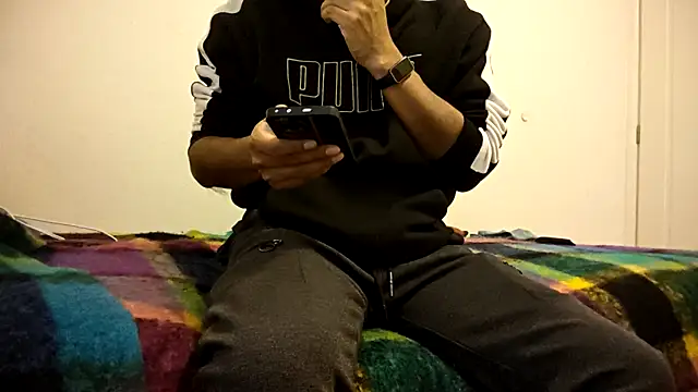 PepeCharlie27 online show from 05-12-26, 12:46