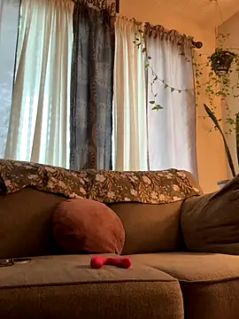 Snapshot of ClumsyLink chatting on 09-30-25, 12:15 ClumsyLink online show from 09-30-25, 12:15