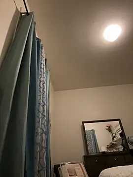 Snapshot of ClumsyLink chatting on 11-05-25, 08:36 ClumsyLink online show from 11-05-25, 08:36