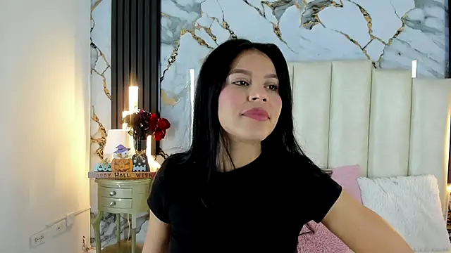 Snapshot of lulumars chatting on 10-24-25, 05:15 lulumars online show from 10-24-25, 05:15