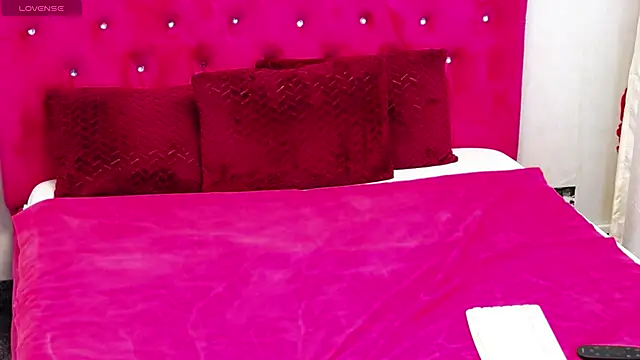 TinaMaay online show from 12-12-24, 07:30