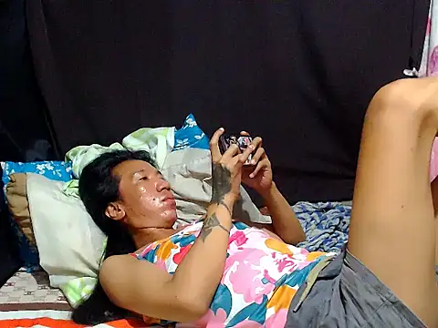 Snapshot of AsianNaughtiesMistress chatting on 07-03-26, 09:27 AsianNaughtiesMistress online show from 07-03-26, 09:27