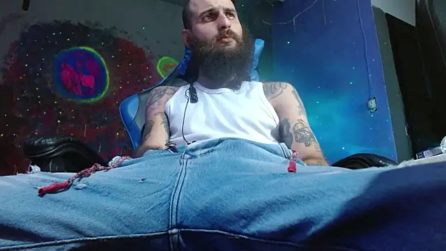 Snapshot of Tatted21xxx chatting on 01-17-25, 11:59 Tatted21xxx online show from 01-17-25, 11:59
