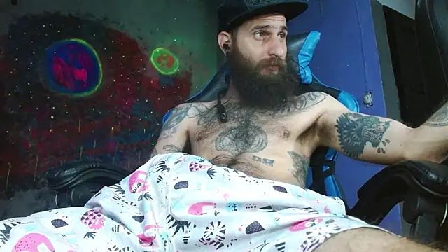 Snapshot of Tatted21xxx chatting on 02-10-25, 08:20 Tatted21xxx online show from 02-10-25, 08:20