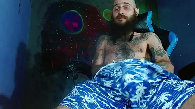 Snapshot of Tatted21xxx chatting on 02-21-25, 09:24 Tatted21xxx online show from 02-21-25, 09:24