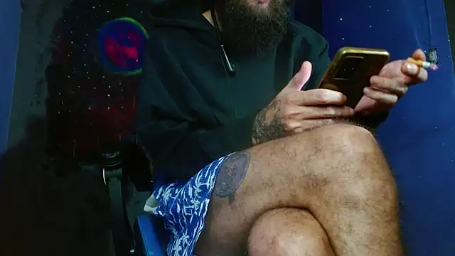 Snapshot of Tatted21xxx chatting on 02-23-25, 07:11 Tatted21xxx online show from 02-23-25, 07:11