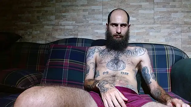 Snapshot of Tatted21xxx chatting on 03-19-25, 10:20 Tatted21xxx online show from 03-19-25, 10:20