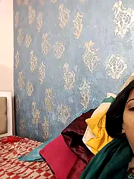 Snapshot of Manmohini123 chatting on 02-09-25, 06:11 Manmohini123 online show from 02-09-25, 06:11