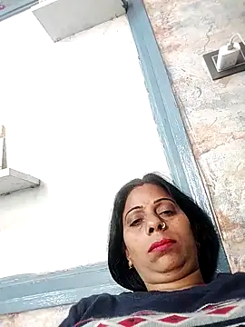 Snapshot of Manmohini123 chatting on 02-22-25, 06:28 Manmohini123 online show from 02-22-25, 06:28